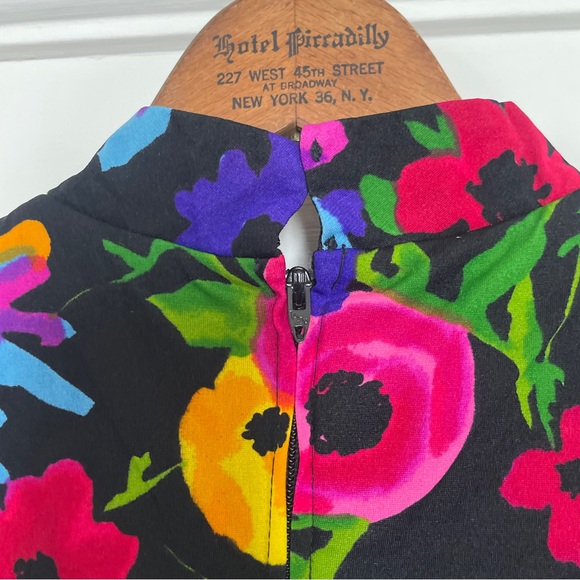 Vintage 1970s Floral Dress - Picture 7 of 7